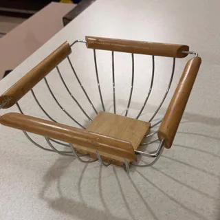 میوه خوری بامبو و فلز