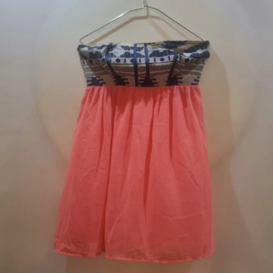 پیراهن دکلته