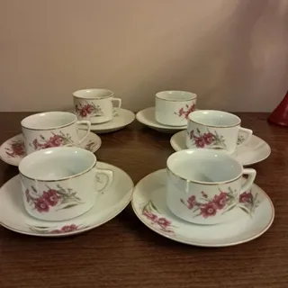 فنجان   نعلبکی قدیمی