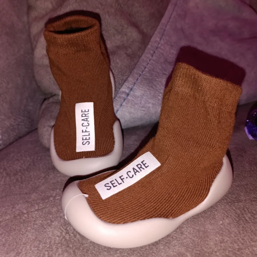 کفش جورابی نوزادی