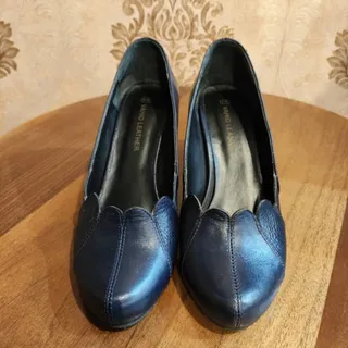 کفش چرم زنانه