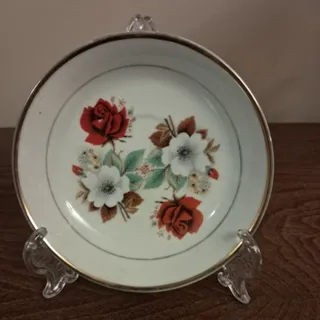 نعلبکی قدیمی