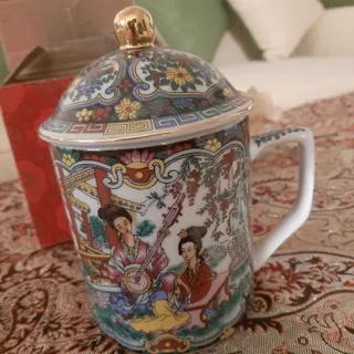 لیوان دمنوش