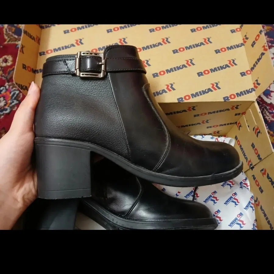 نیم‌بوت زنانه سایز 40