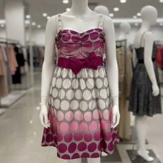 پیراهن عروسکی