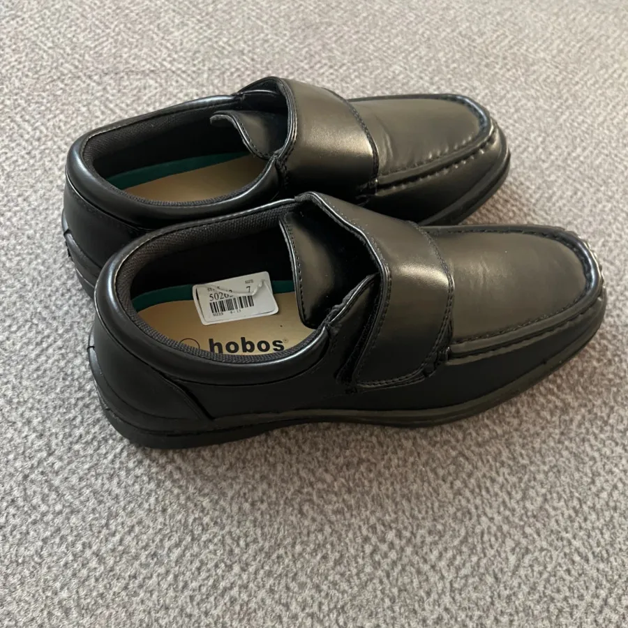 کفش پسرانه سایز 40