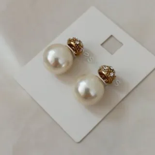 گوشواره جذاب و زیبا