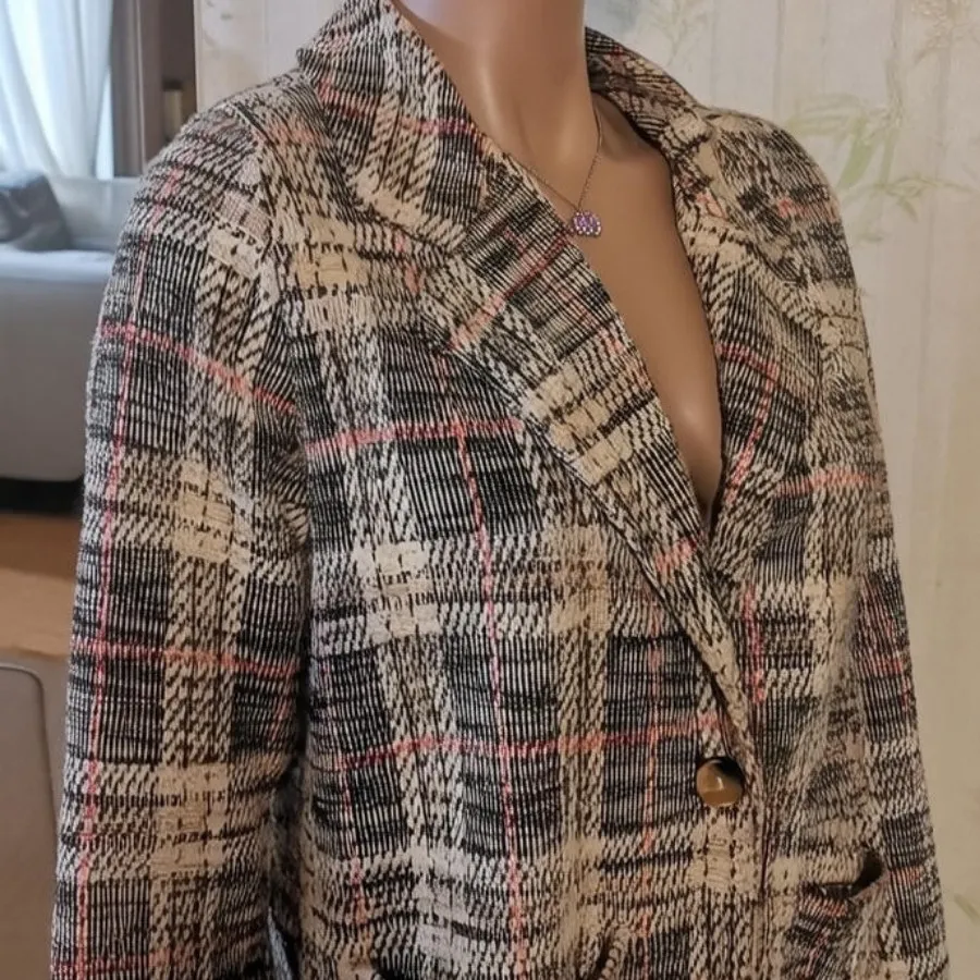 مانتوکتی پاییزه