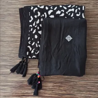 شال مشکی پلنگی و خامه دوز