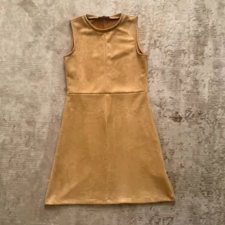 پیراهن کوتاه