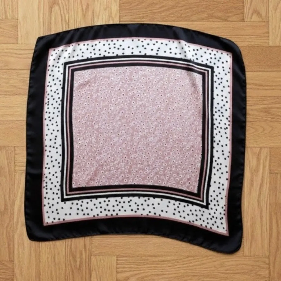 مینی اسکارف