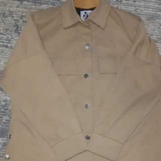 کت بارانی بغل دکمه دار