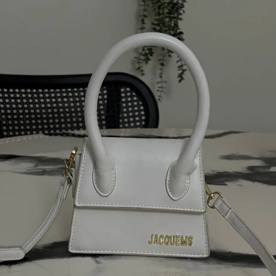 کیف های کپی ژاکموس