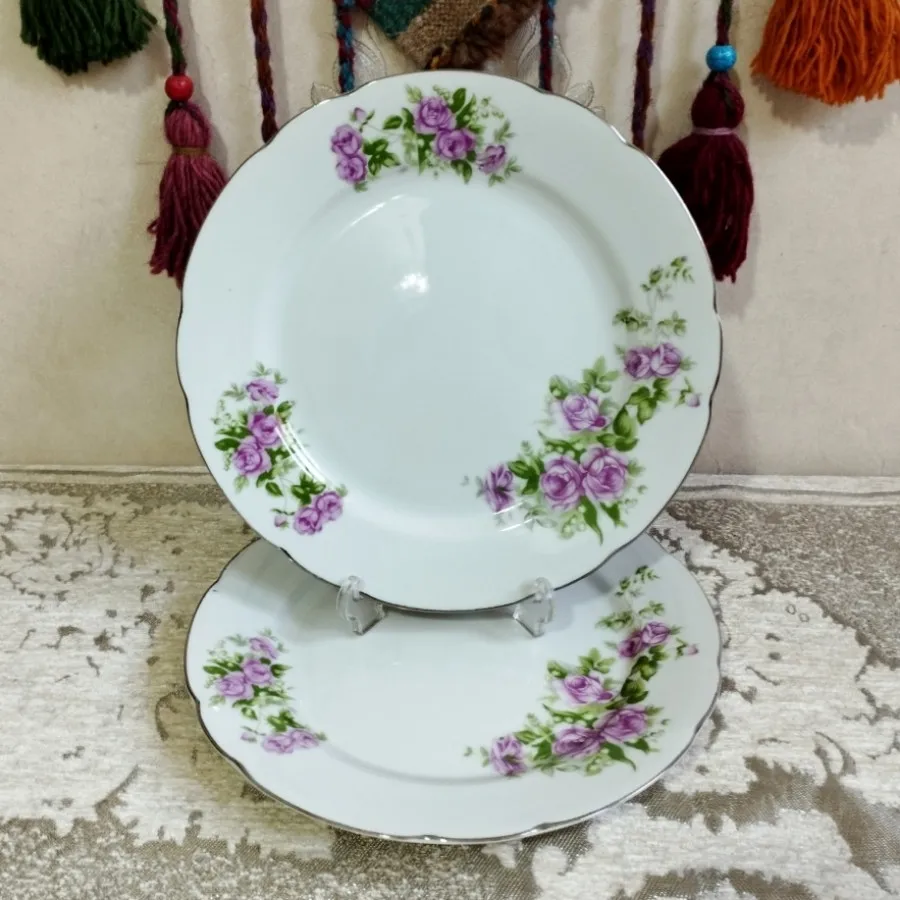 پلوخوری گلسرخی