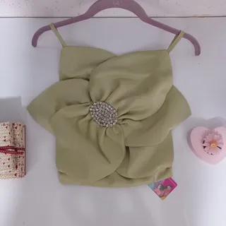 کراپ مدل گل