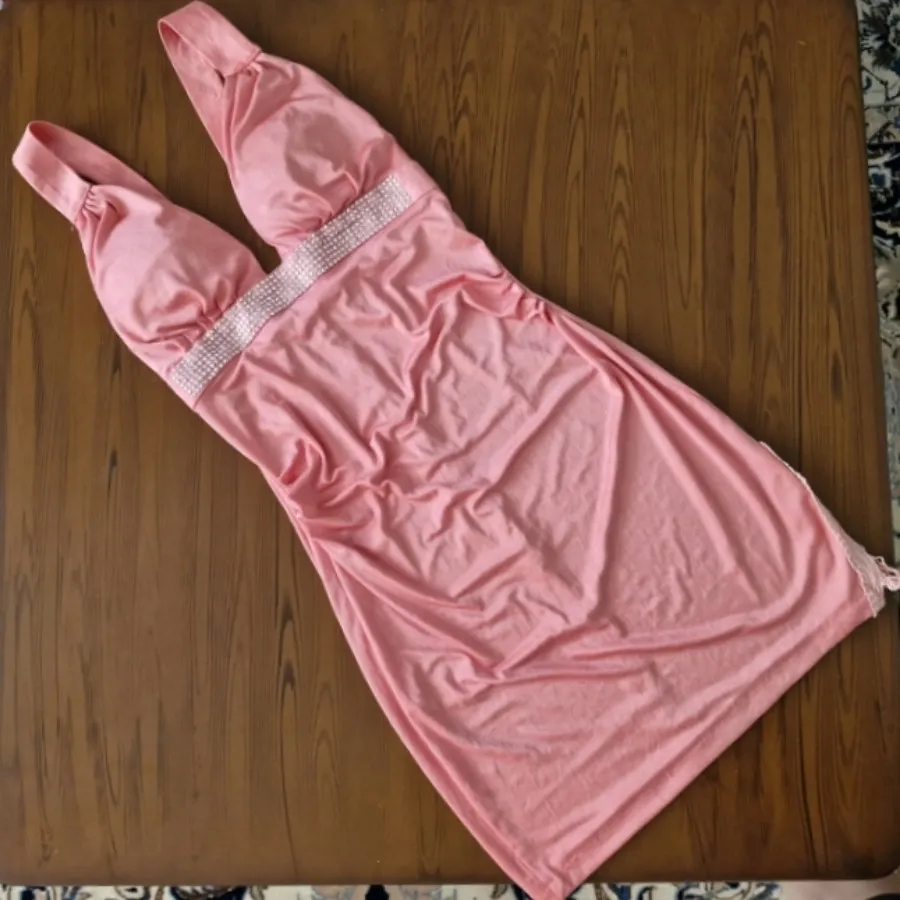 پیراهن زنانه