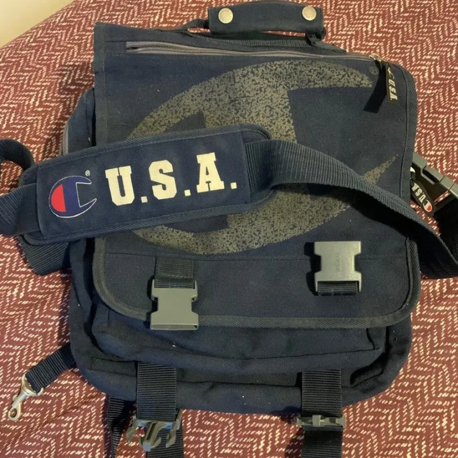 کیف دوشی و کوکه champion