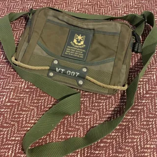 کیف دوشی جا دار