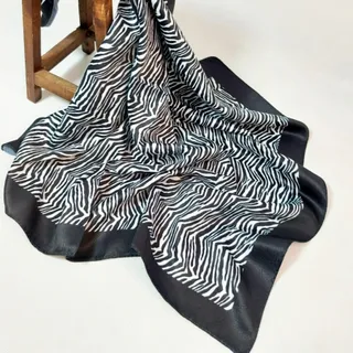 مینی اسکارف