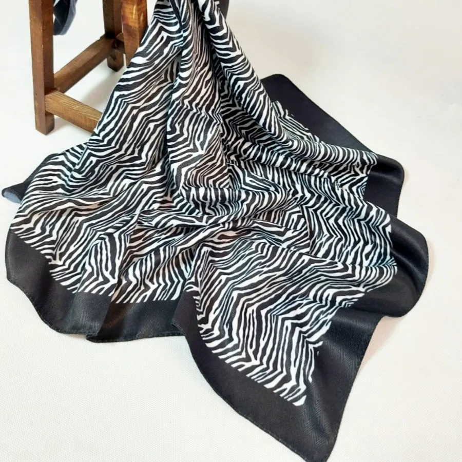 مینی اسکارف