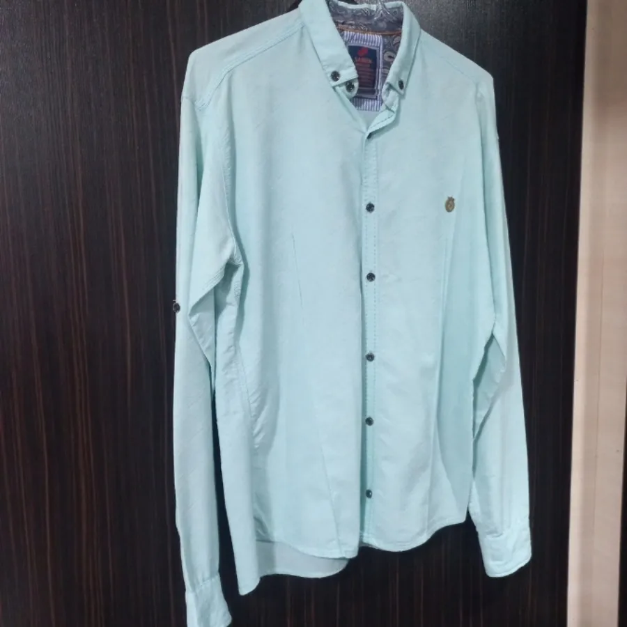 پیراهن مردانه