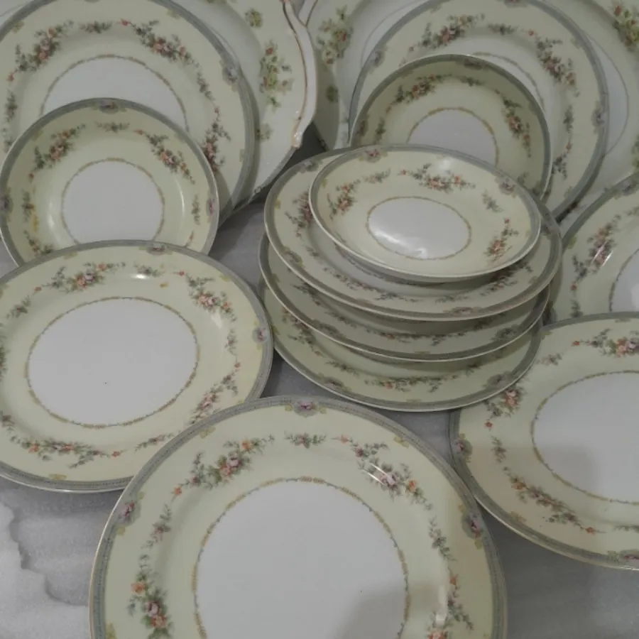 سرویس انتیک