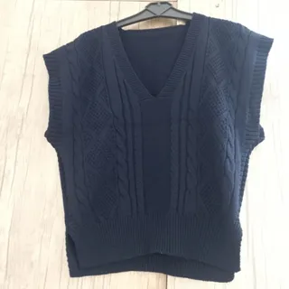 وست سرمه ای