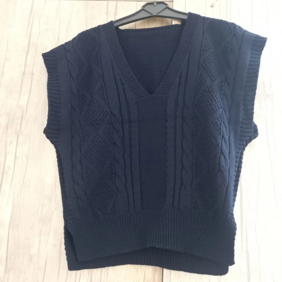 وست سرمه ای