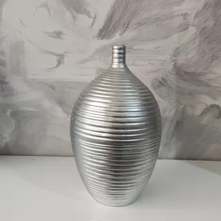 گلدان نقره ای بزرگ