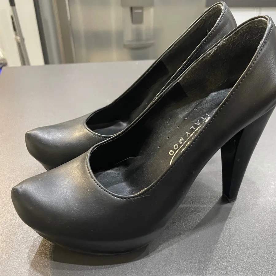 کفش پاشنه 40