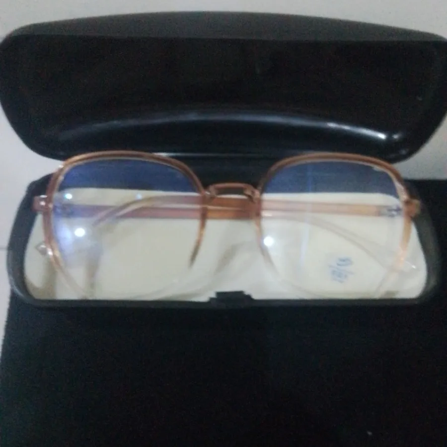 فریم عینک طبی