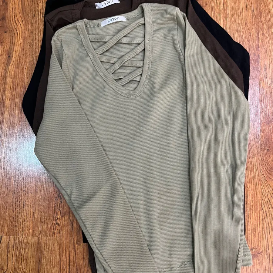 کراپ یقه ضربدری