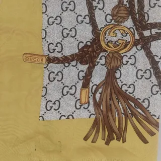 روسری قواره دار گوچی زرد