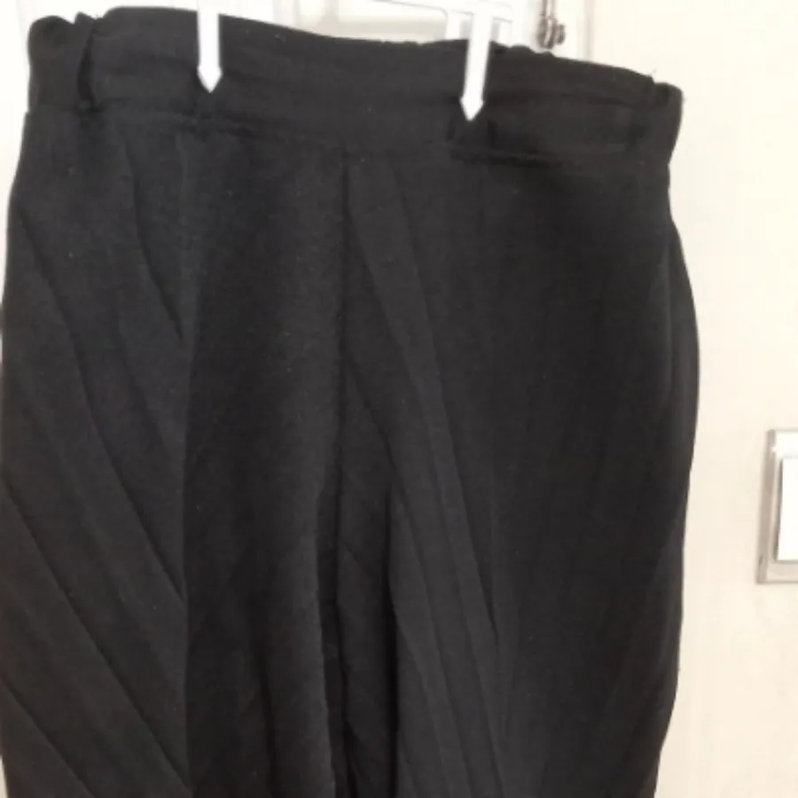 شلوار خمره ای