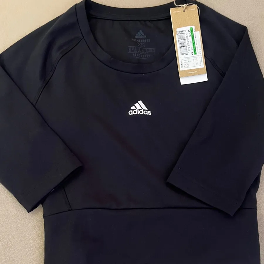 تی شرت ورزشی