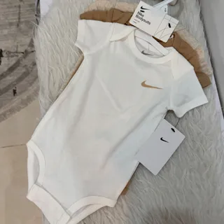 بادی اورجینال نایکی