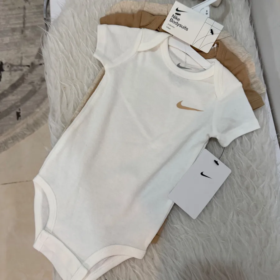 بادی اورجینال نایکی