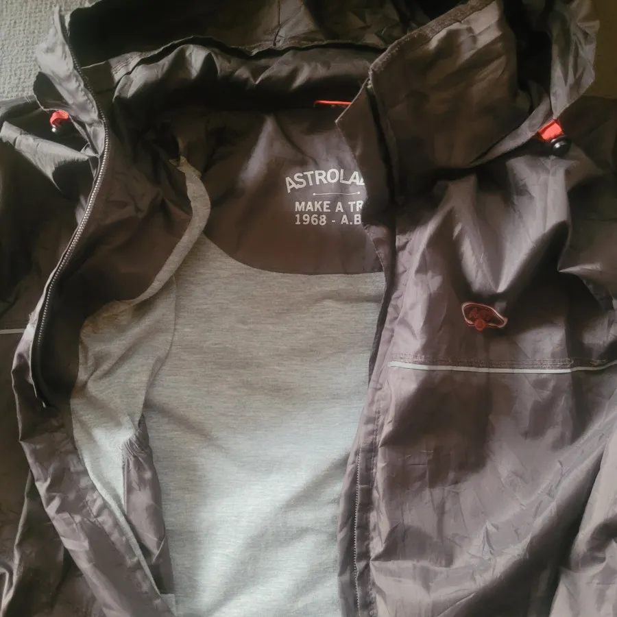 کاپشن زیتونی