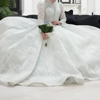 لباس عقد عروسی فرمالیته