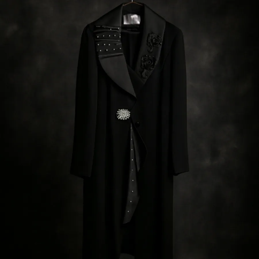 مانتوی مجلسی کارشده