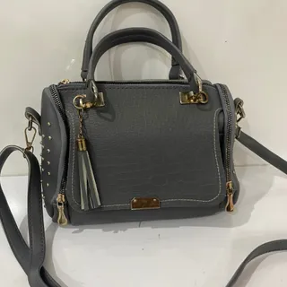 کیف دوشی طوسی