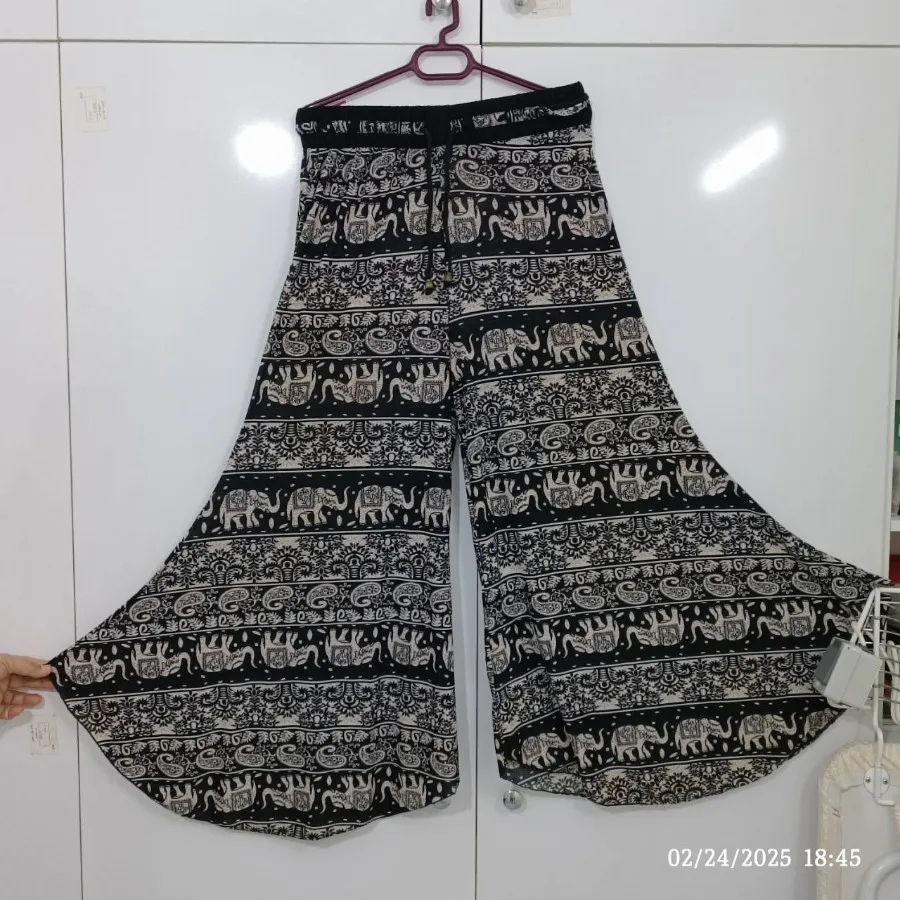 شلوار دامنی