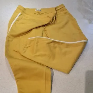 شلوار زنانه