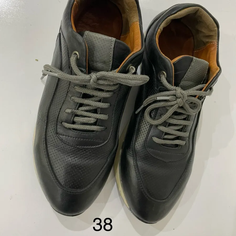 کتونی فوق طبی نوین چرم