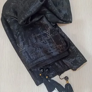 روسری مشکی