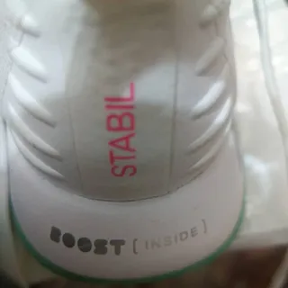 کفش آدیداس سفید