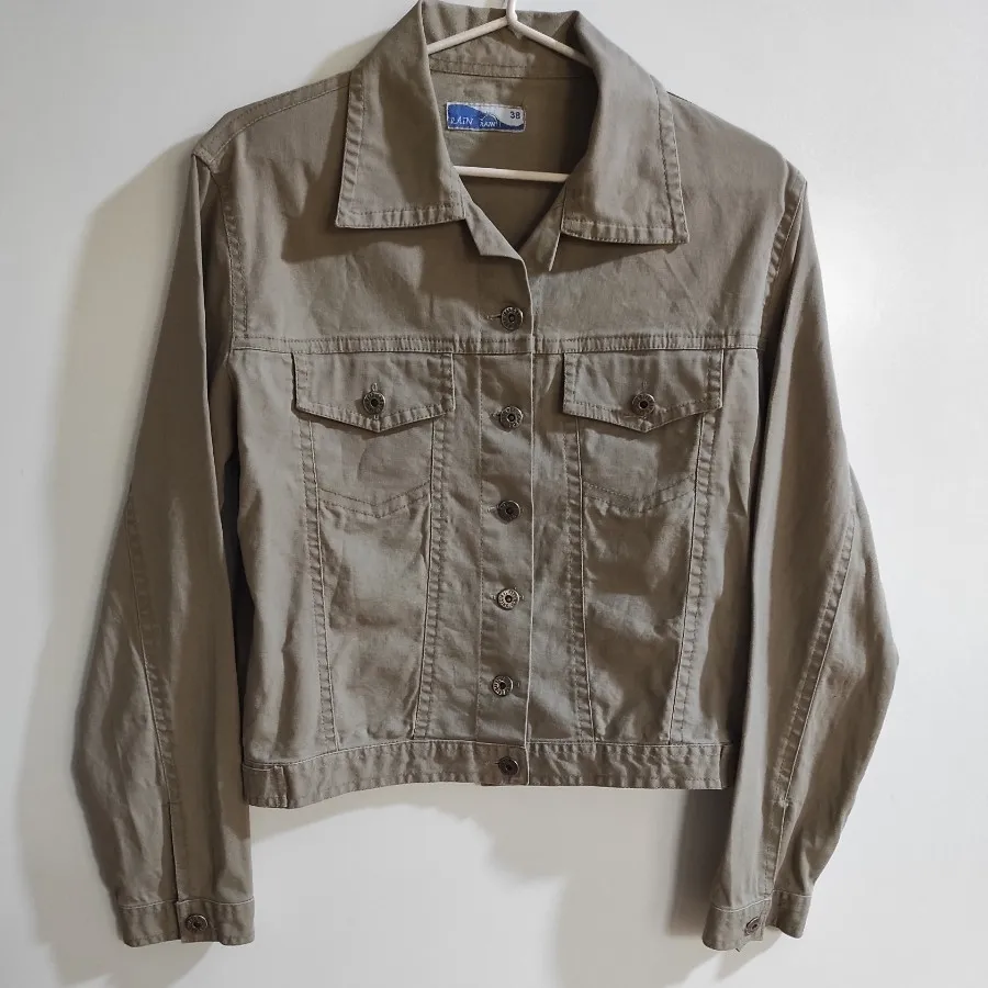 کت جین اسپرت