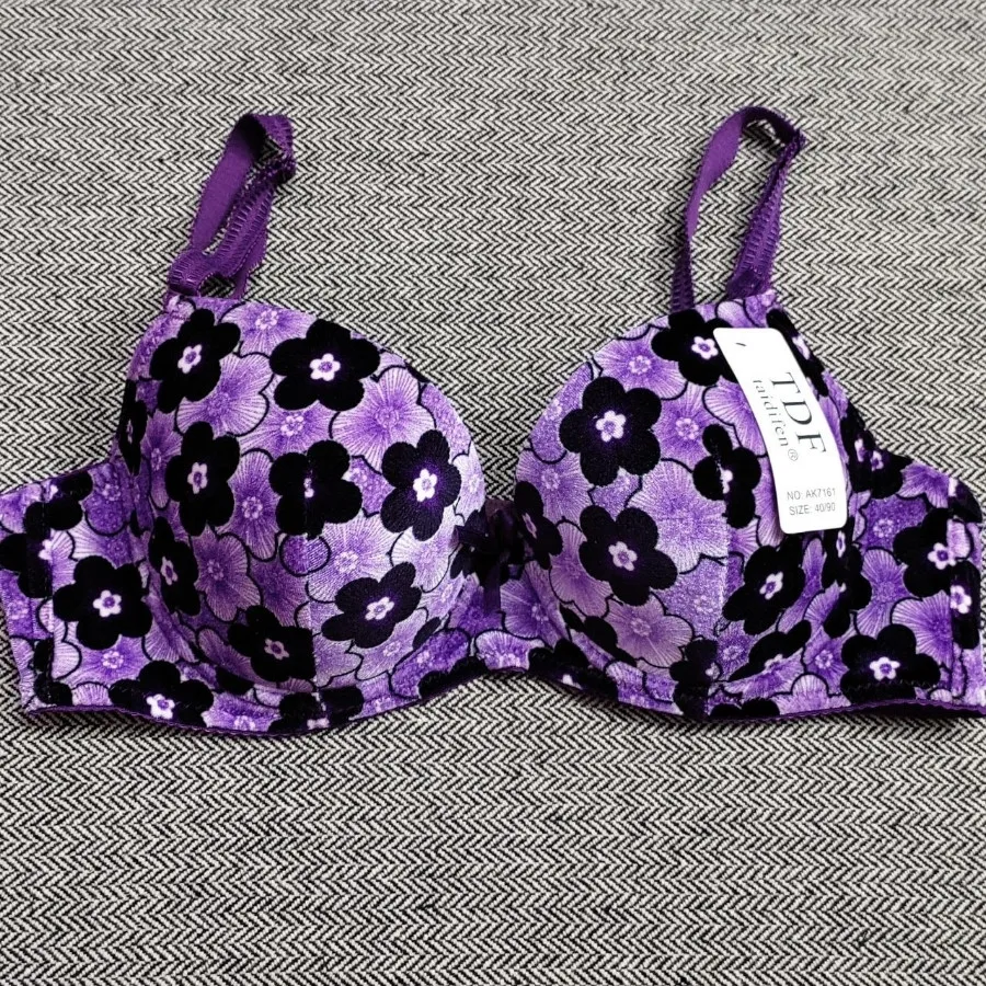 سوتین مخمل بنفش جذاب