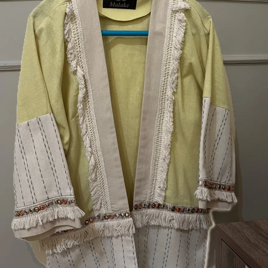 مانتو لنیین