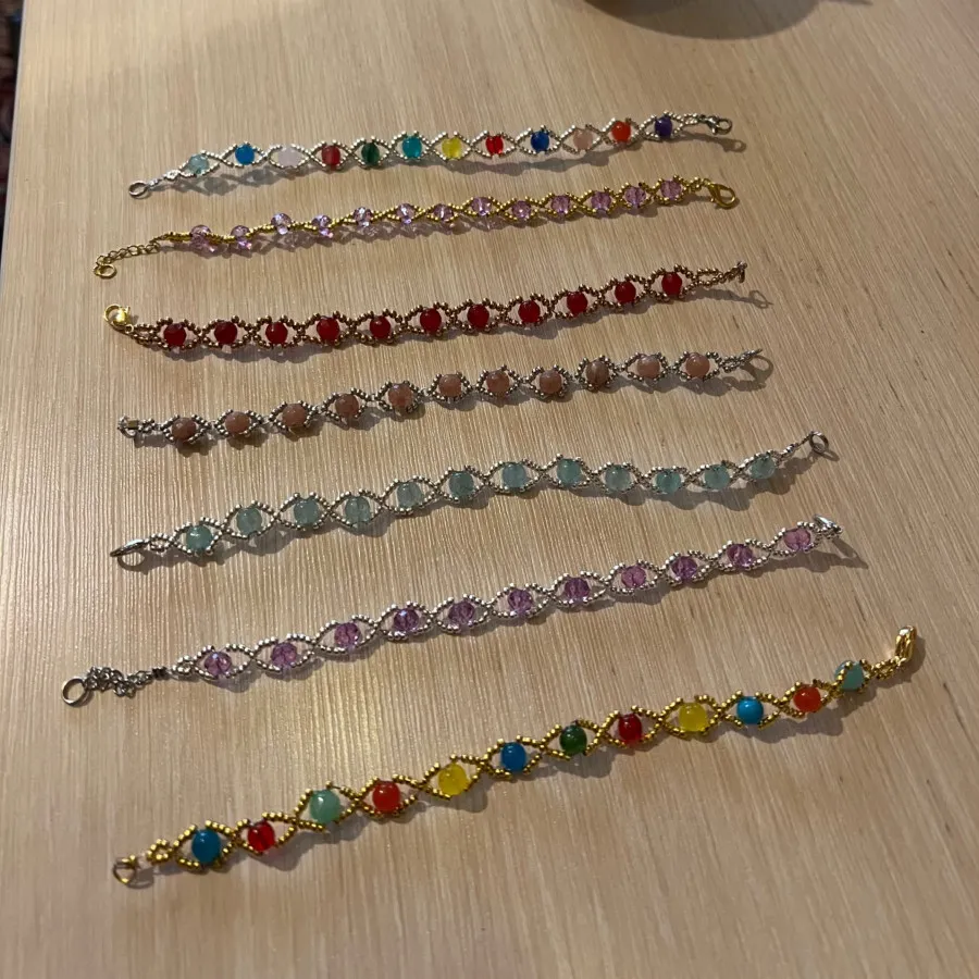 دستبندهای دست ساز